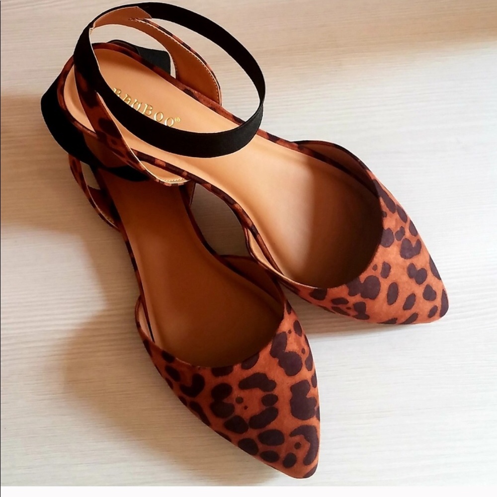Bamboo leopard print shoes